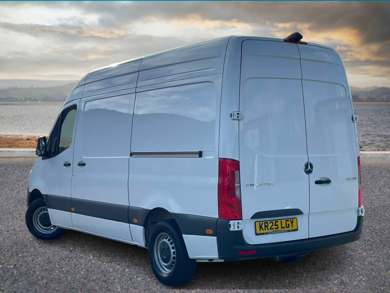 Mercedes-Benz Sprinter 2.0 315 Cdi Pro G-tronic Rwd L2 H2 Euro 6 S S KR25LGY White #2