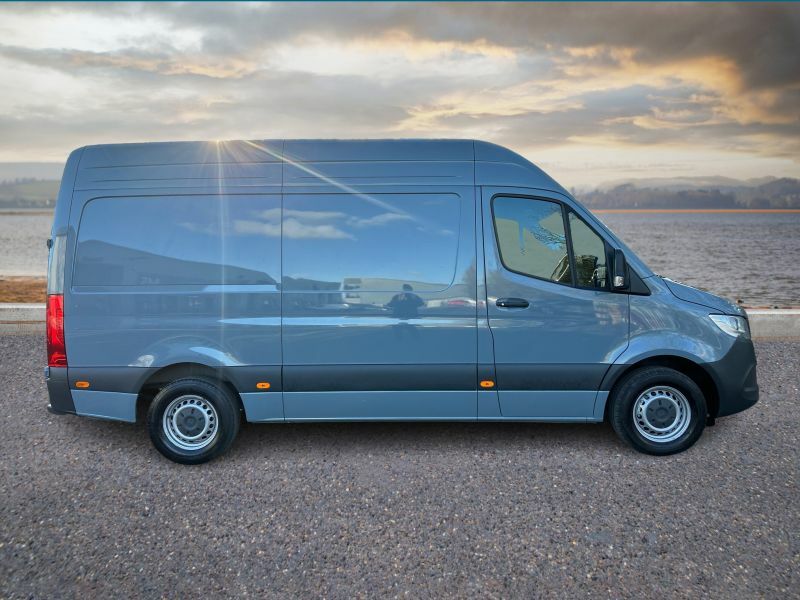 Mercedes-Benz Sprinter 2.0 315 Cdi Pro G-tronic Rwd L2 H2 Euro 6 S S KN75LCT Blue #5