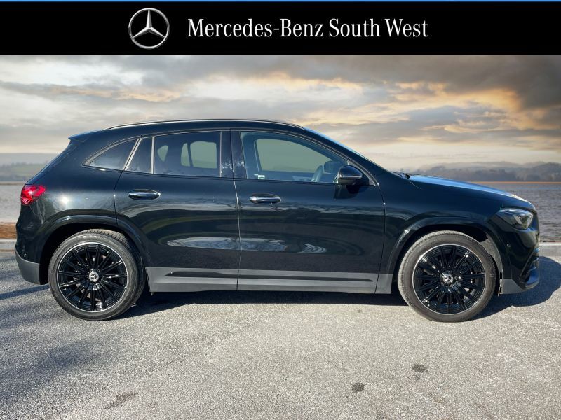 Mercedes-Benz GLA Class Suv KR25YDH Black #3
