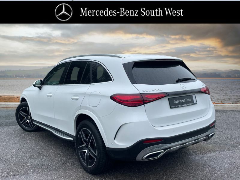 Mercedes-Benz GLC Class Suv KP75OBF White #2