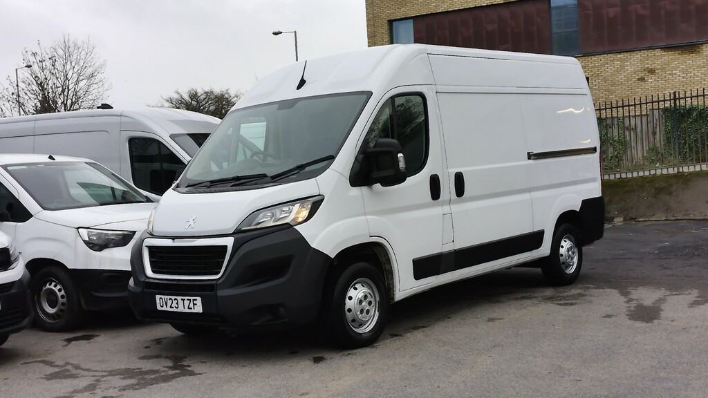 Peugeot Boxer 335 Professional Premium Plus L2h2 Mwb 2.2 140 Wit OV23TZF  #3