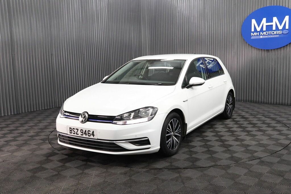 Volkswagen Golf Tsi Evo Se Hatchback BSZ9464 White #3