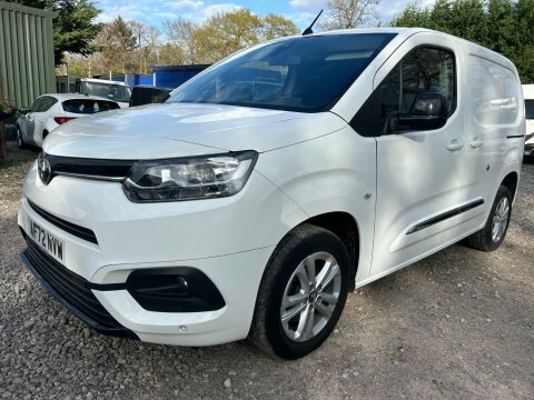 Toyota Proace City 1.5 Bluehdi Design White