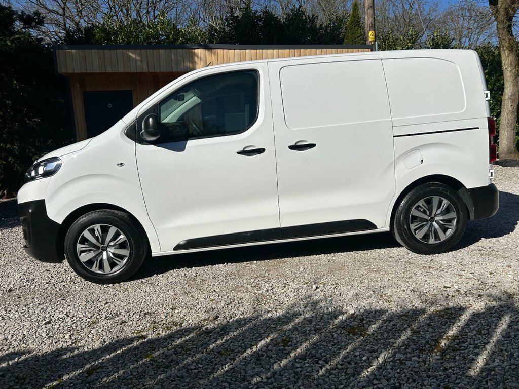 Citroen Dispatch 1.5L Enterprise Xs 6Dr AY20CVK White #3