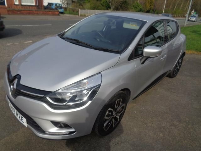Renault Clio 0.9 Tce Play Hatchback Euro 6 S DH19RZE Silver #4