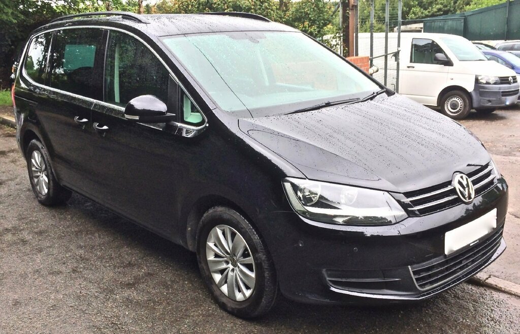 Volkswagen Sharan Mpv 2.0 Tdi Se 201160 Black #2