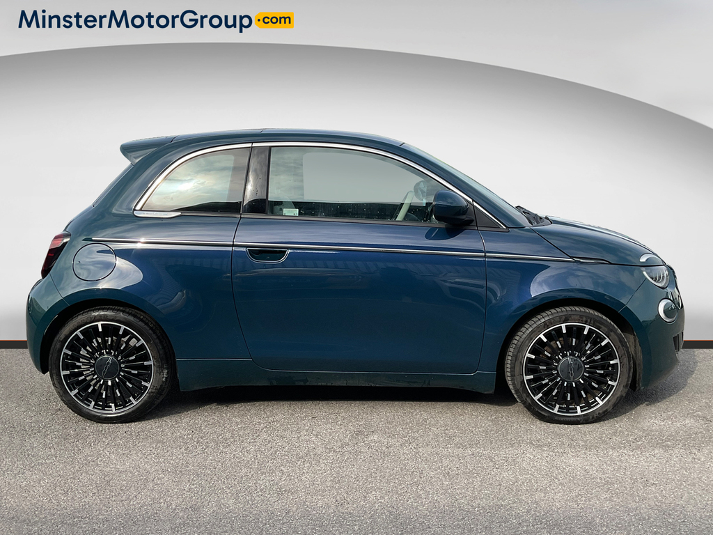 Fiat 500E La Prima VX73KCO Green #2
