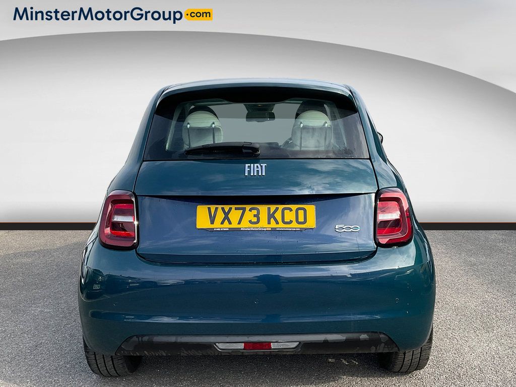 Fiat 500E La Prima VX73KCO Green #3