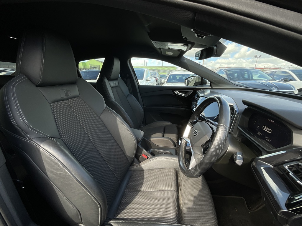 Audi Q4 E Tron S Line 40 NJ23GRX Black #6