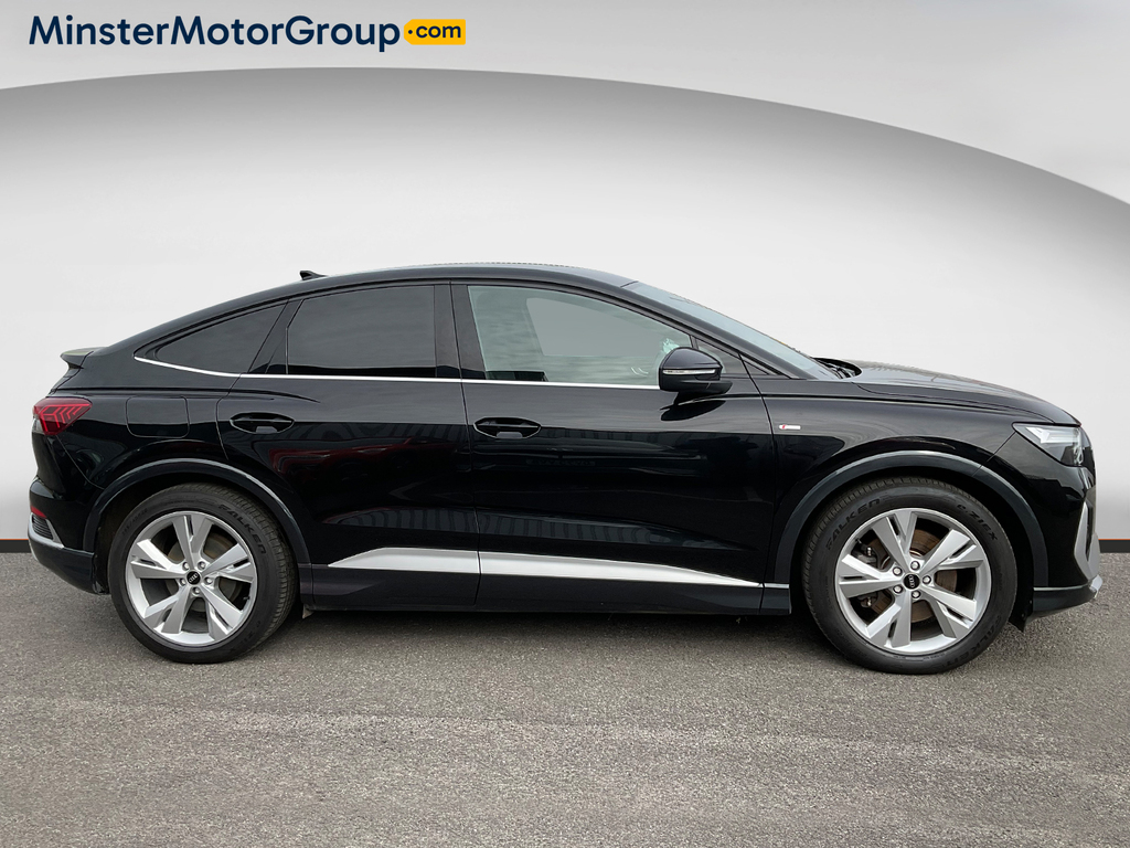 Audi Q4 E Tron S Line 40 NJ23GVD Black #2