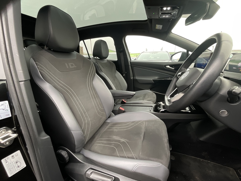 Volkswagen ID.4 Family CE23GJO Black #6