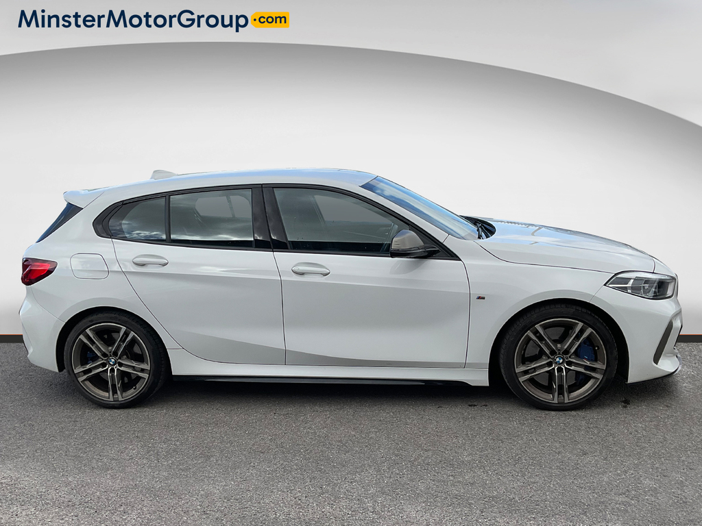 BMW 1 Series M135i Xdrive LG22UGU White #2