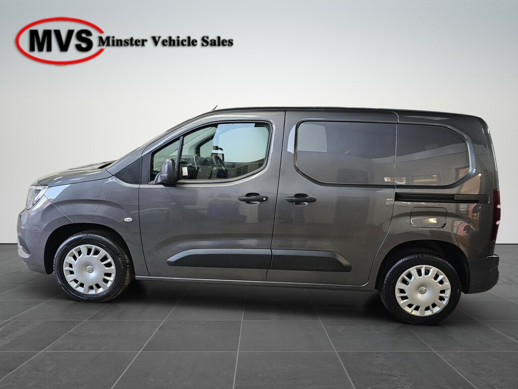 Vauxhall Combo 1.5-Turbo-d-2000-sportive Grey #4