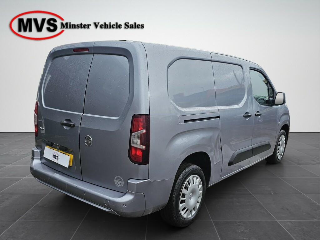 Vauxhall Combo 1.6-Turbo-d-2300-sportive DT19BZJ Grey #5