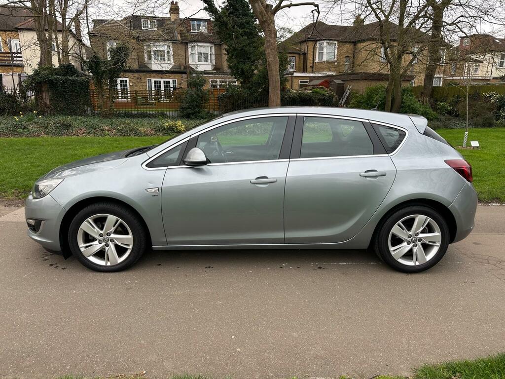 Vauxhall Astra 1.4T 16V Sri Euro 5 DV63JKF Silver #4