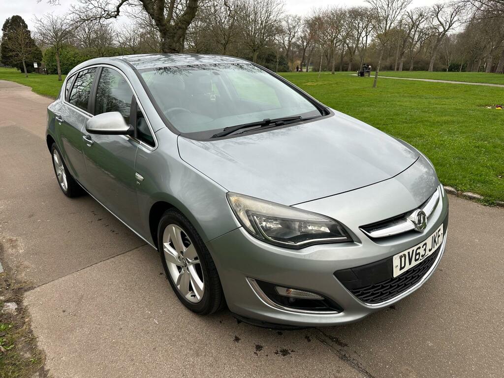 Vauxhall Astra 1.4T 16V Sri Euro 5 Silver