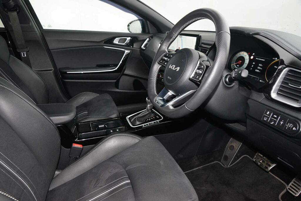 Kia Proceed 1.5T Gdi Isg Gt-line S Dct DA24MFX Black #6