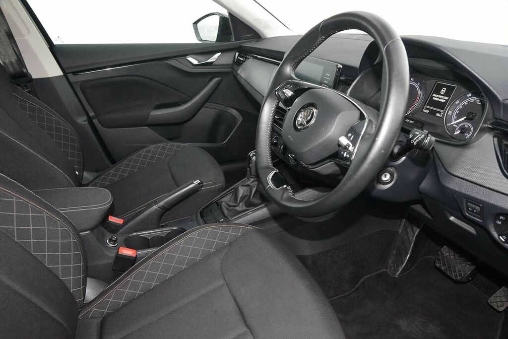 Skoda Scala 1.0 Tsi 110 Se Dsg DE22ODP Black #6