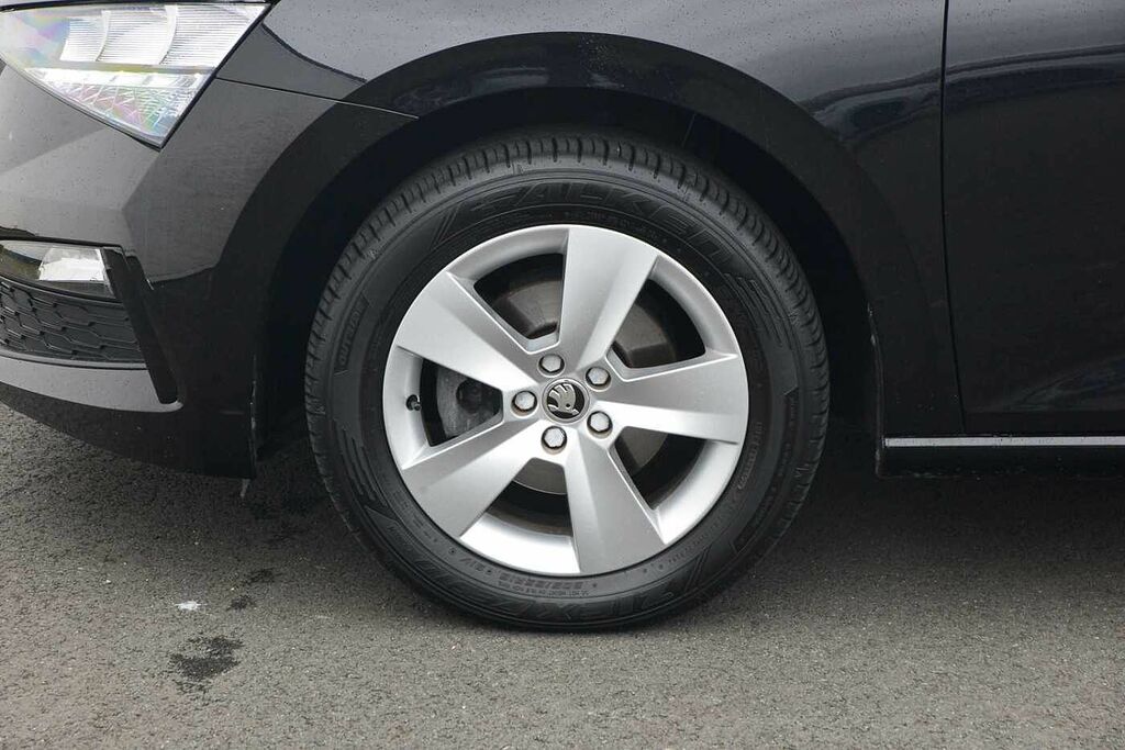 Skoda Scala 1.0 Tsi 110 Se Dsg DE22ODP Black #5