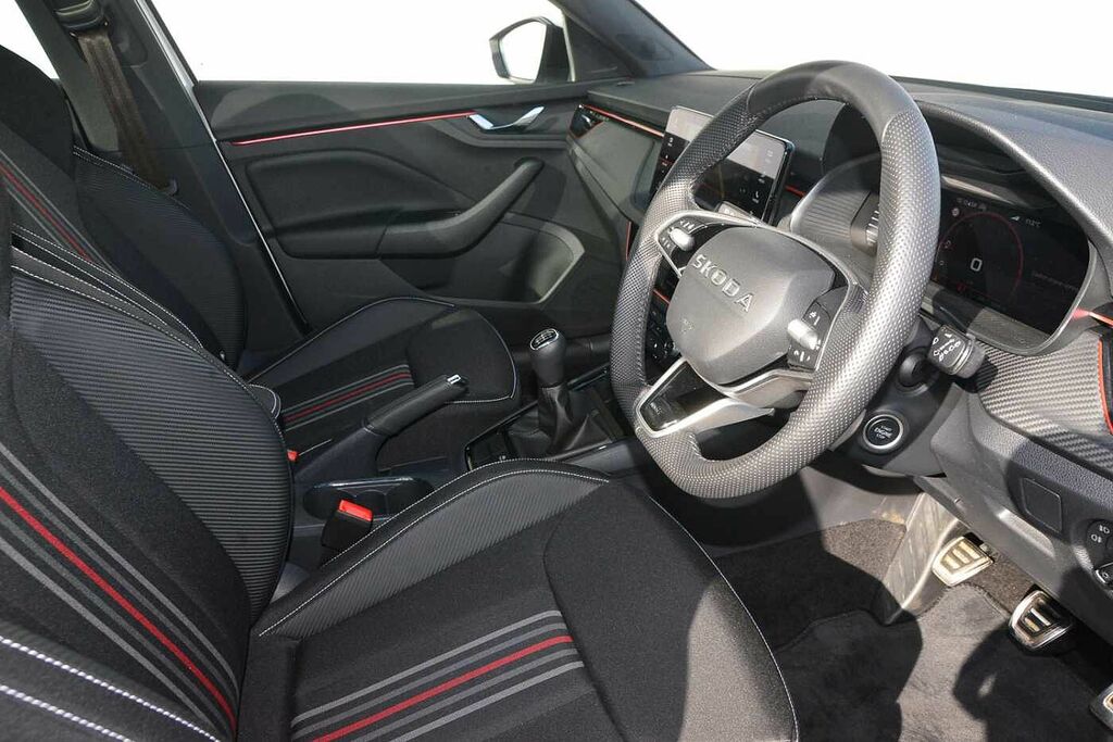 Skoda Kamiq 1.0 Tsi Monte Carlo Edition EA75VUX White #6