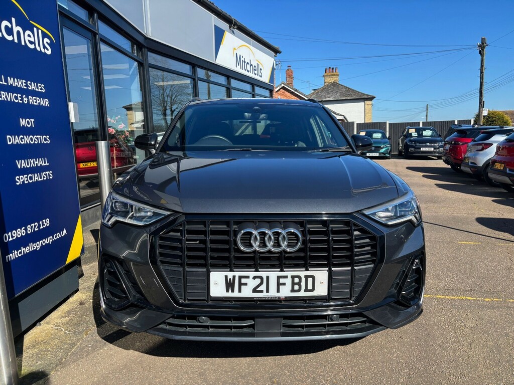 Audi Q3 35 Tfsi Black Edition WF21FBD Grey #2