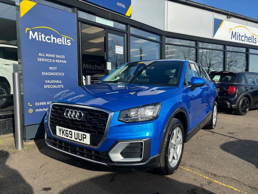 Audi Q2 30 Tdi Sport Blue