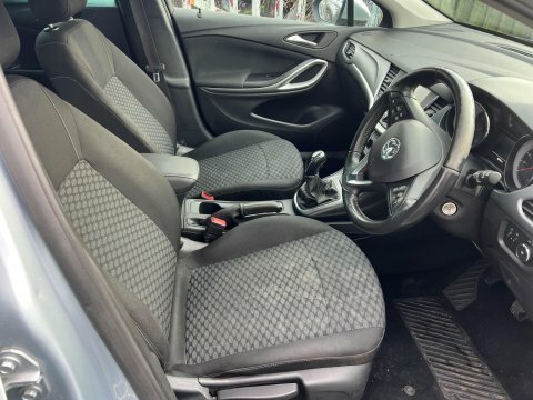 Vauxhall Astra 1.5 Turbo D LR20YKF Silver #3