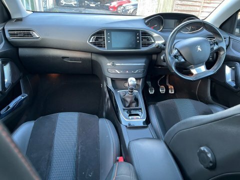 Peugeot 308 1.5 Bluehdi Tech MP19GWV Black #5