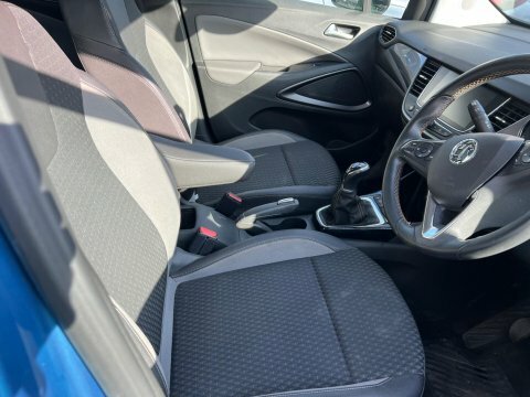 Vauxhall Crossland X 1.6 Turbo D Blue #3