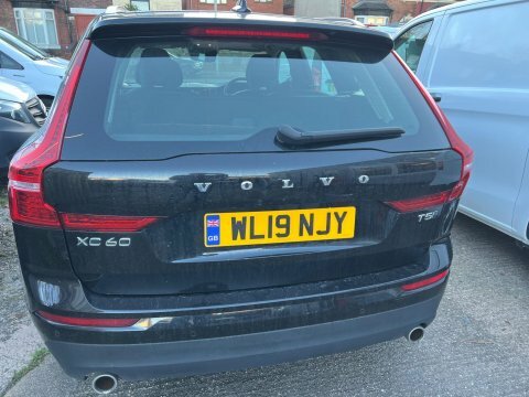 Volvo XC60 2.0 T5 Momentum WL19NJY Black #5