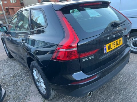 Volvo XC60 2.0 T5 Momentum WL19NJY Black #4