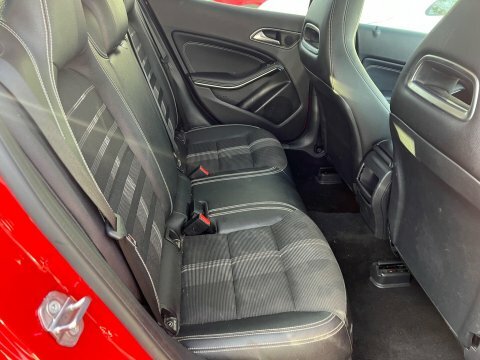 Mercedes-Benz GLA Class 1.6 Gla180 Urban WA19NYY Red #6