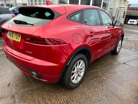 Jaguar E-Pace 2.0 D150 R-dynamic Red #2