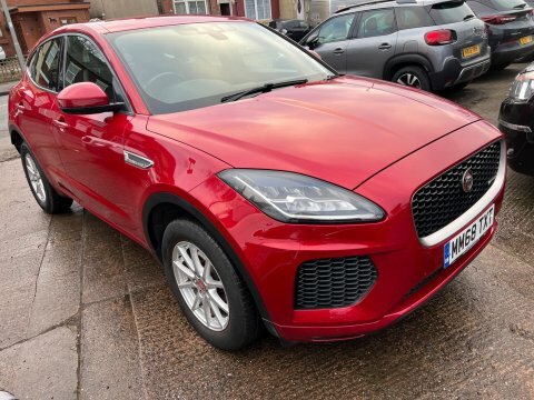 Jaguar E-Pace 2.0 D150 R-dynamic Red #4