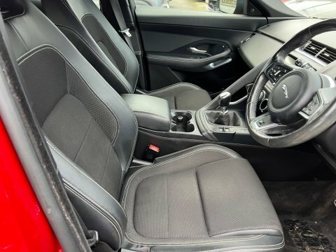 Jaguar E-Pace 2.0 D150 R-dynamic Red #3