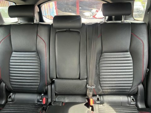 Land Rover Discovery Sport 1.5 P300e 12.2Kwh DF70VHL Grey #5