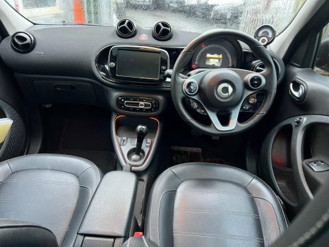 Smart Forfour 17.6Kwh Exclusive Black #4