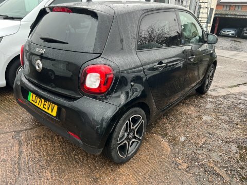 Smart Forfour 17.6Kwh Premium Black #2