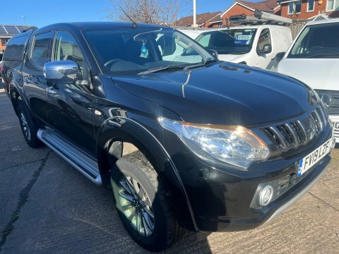 Mitsubishi L200 Di-d 4Wd Titan Black