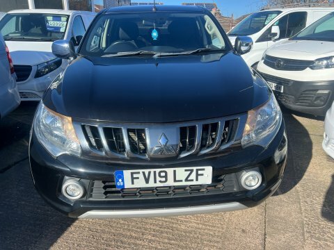 Mitsubishi L200 Di-d 4Wd Titan FV19LZF Black #4