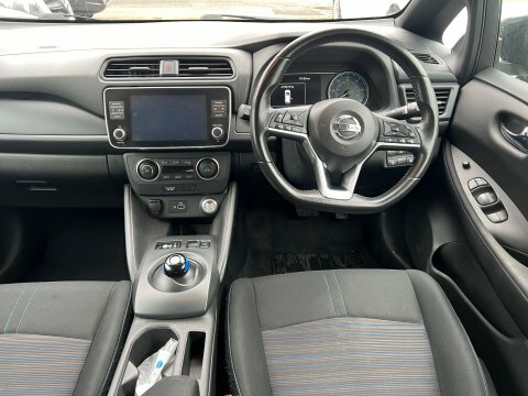 Nissan Leaf Acenta Black #5