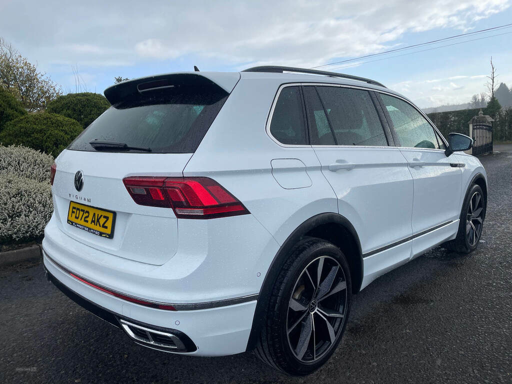 Volkswagen Tiguan 2.0 Tdi R-line Dsg FD72AKZ White #3