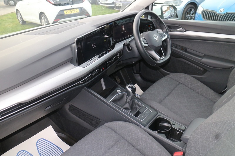 Volkswagen Golf Life Tdi White #5