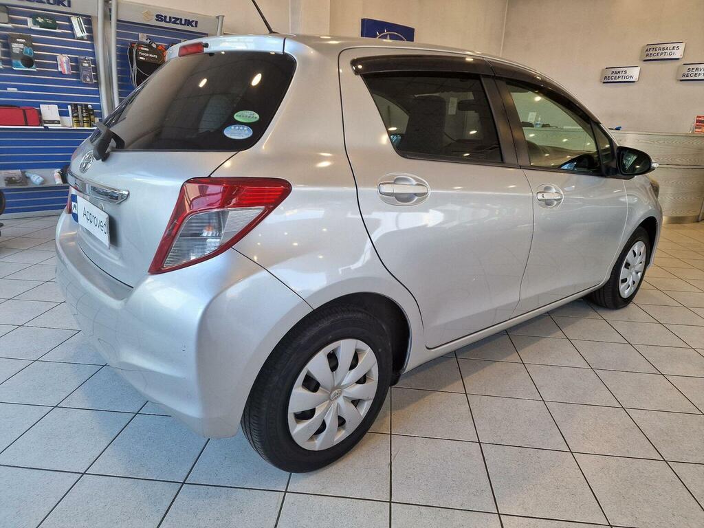 Toyota Vitz Hatchback Blue #10