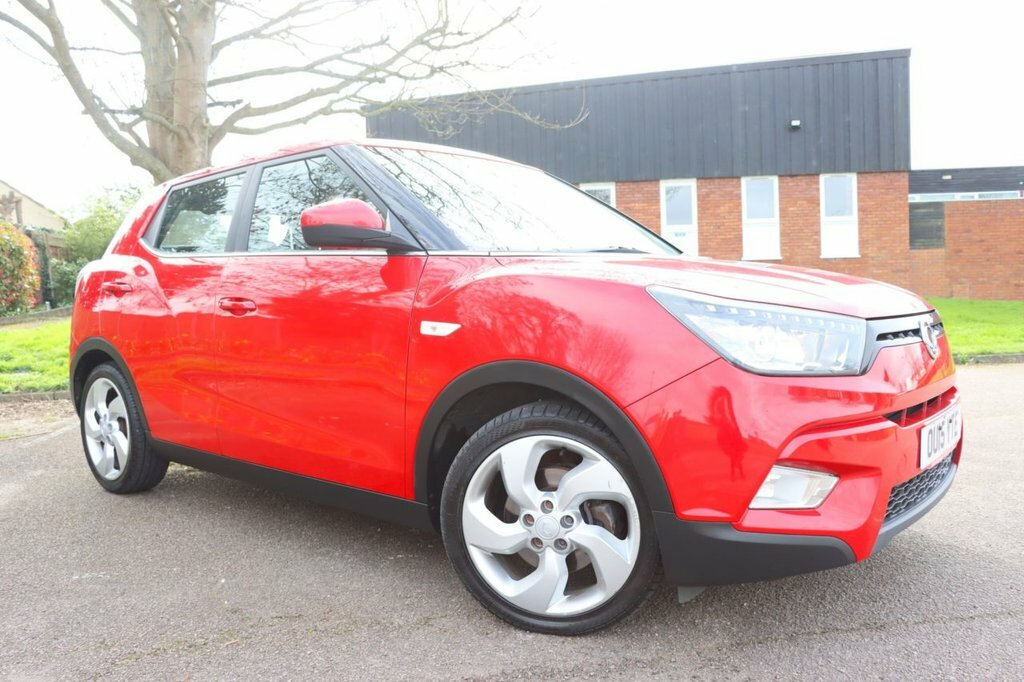 SsangYong Tivoli 1.6L Ex Red #2