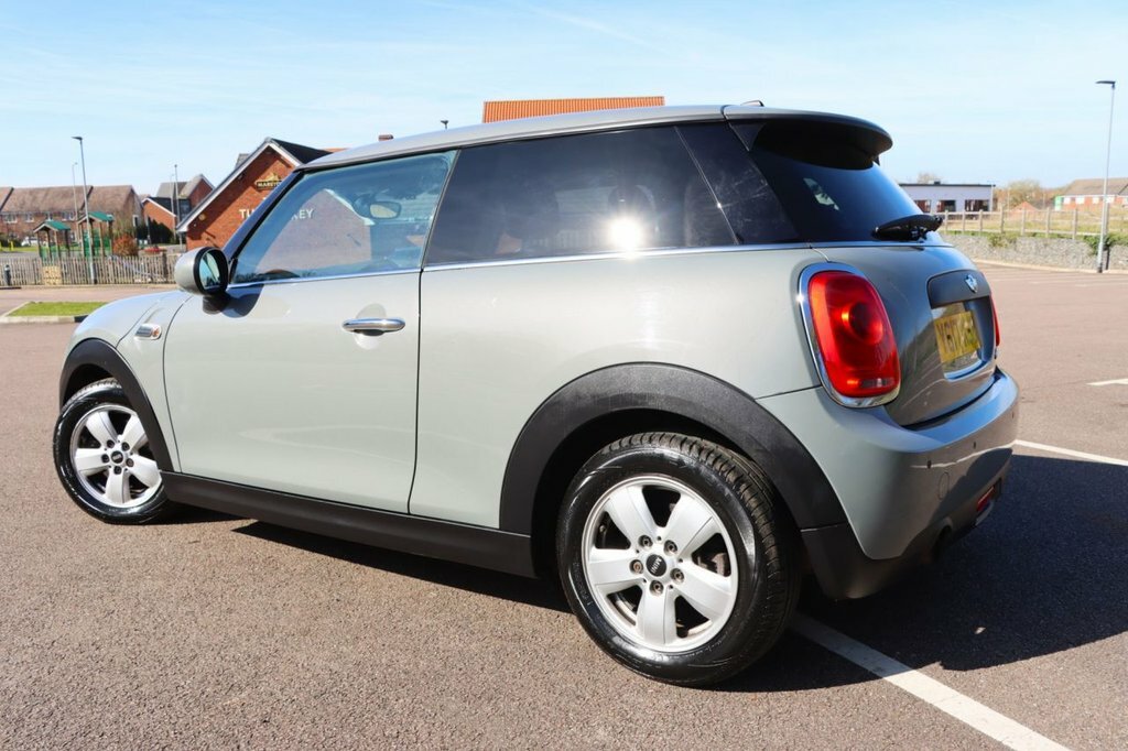 Mini Hatch 1.2L One YG17KJR Grey #4