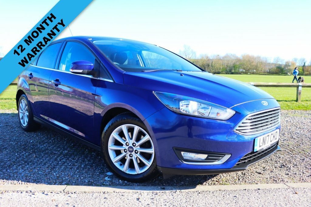 Ford Focus 1L Titanium Blue
