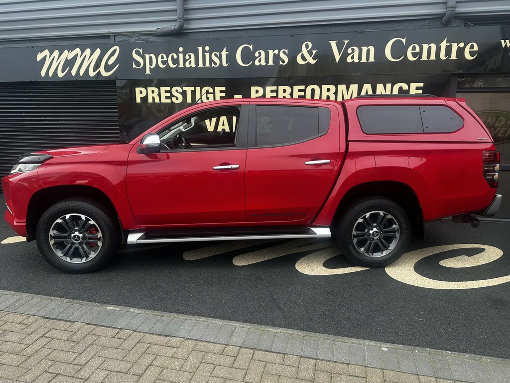 Mitsubishi L200 Pickup 2.2 Di-d Dc Barbarian 202121 YP21XYG Red #2