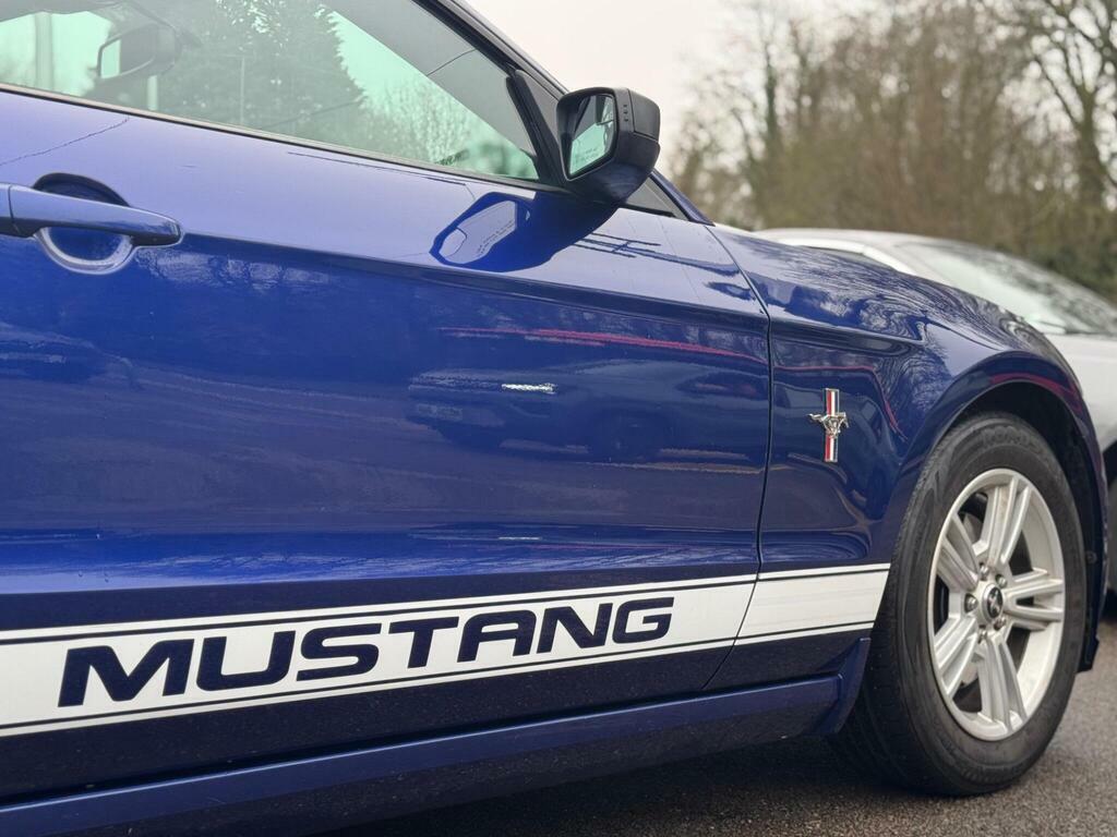 Ford Mustang 3.7L V6 Fastback Lhd Blue #12