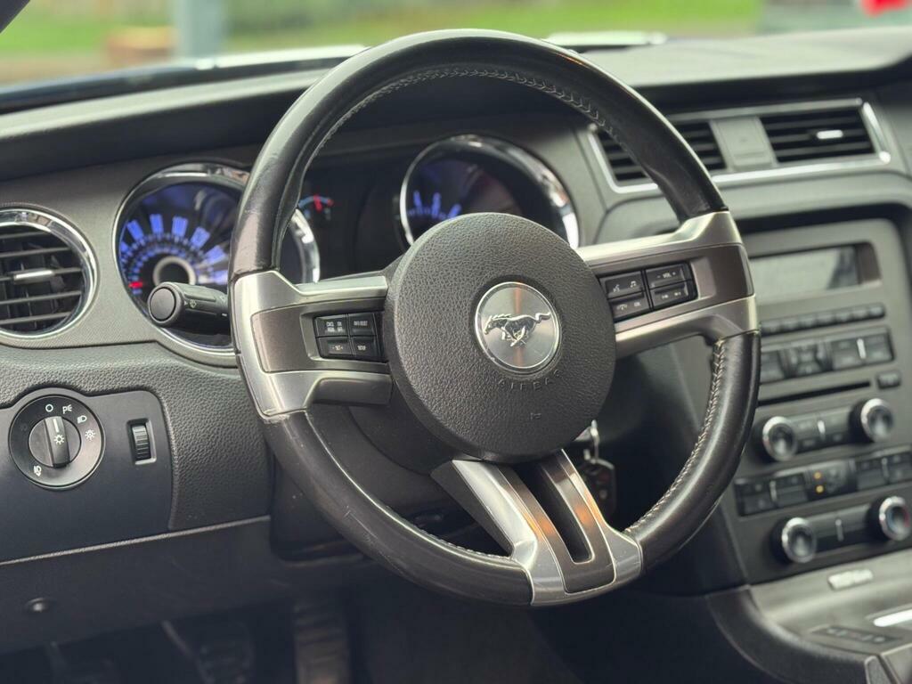 Ford Mustang 3.7L V6 Fastback Lhd Blue #14